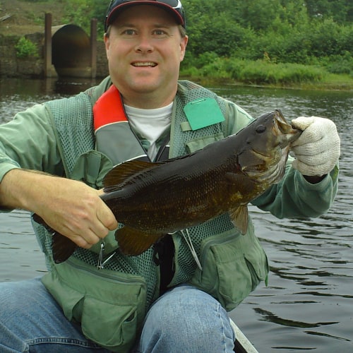 Man holding smallmouth bass