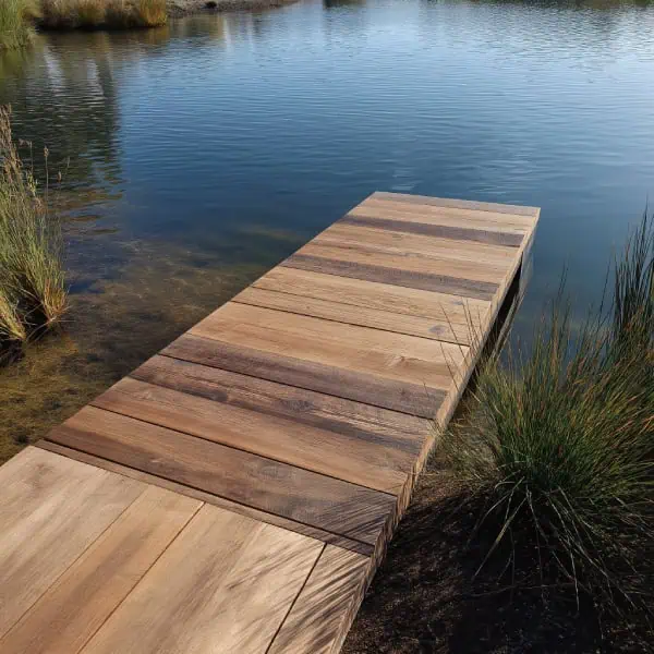 Sunken oak pond dock